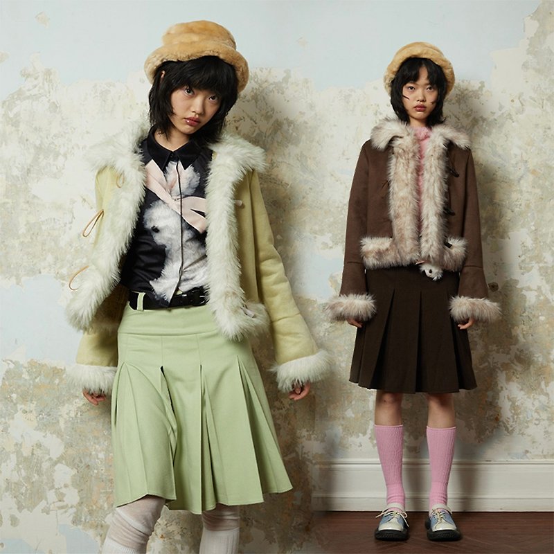 Suede fur all-in-one slimming retro plush splicing jacket with bell sleeves two-color - เสื้อผู้หญิง - เส้นใยสังเคราะห์ หลากหลายสี