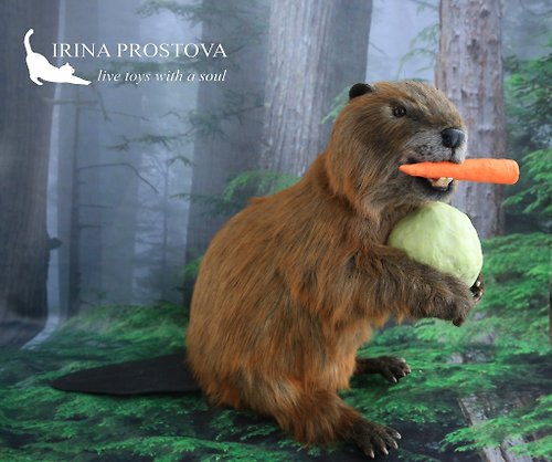 现实玩具作者Irina Prostova Beaver Boris realistic plush toy. OOAK toy. Poseable toy. stuffed animals