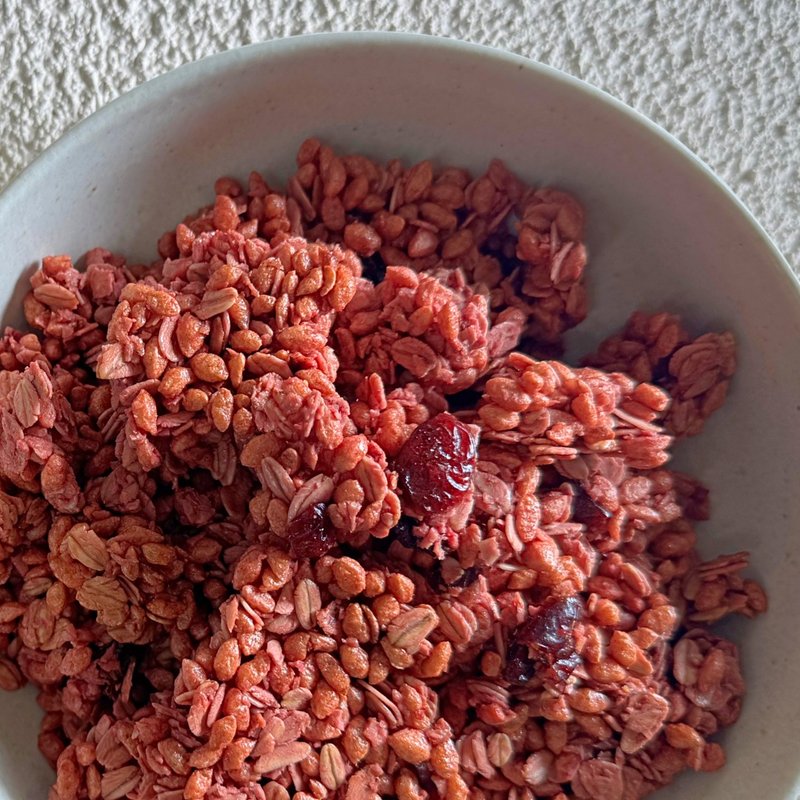 穀卡卡蛋白【綜合莓果】燕麥脆片 - 燕麥/麥片/穀物 - 新鮮食材 粉紅色