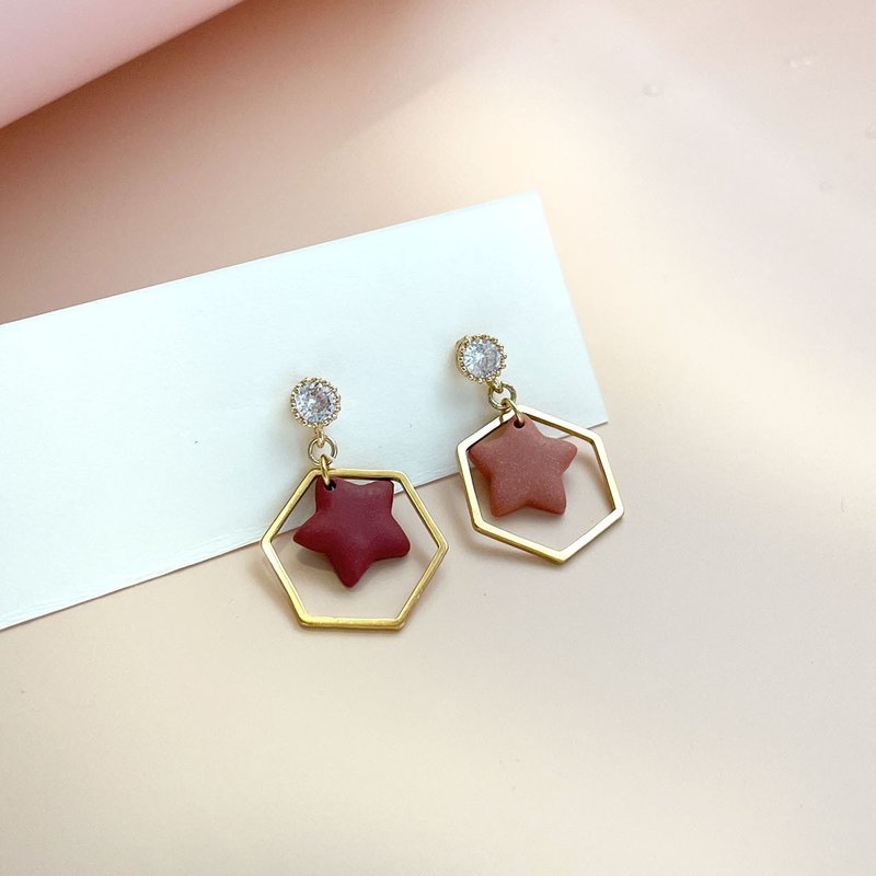 Niche Lucky Star two-color soft clay earrings - ต่างหู - ดินเผา หลากหลายสี