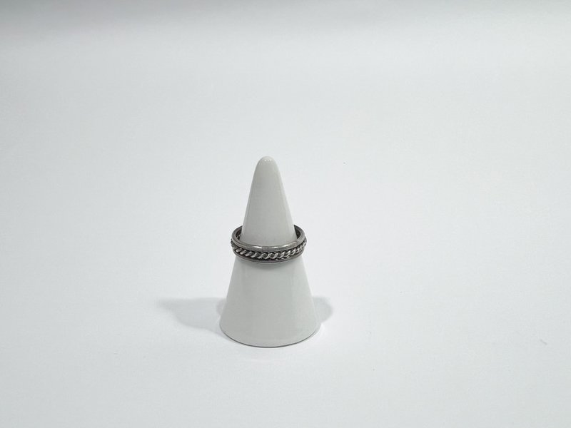 Crown Ring-Dye Black Model [RSD1013] Silver. Men’s Ring. Women’s Ring - แหวนทั่วไป - เงินแท้ สีเงิน