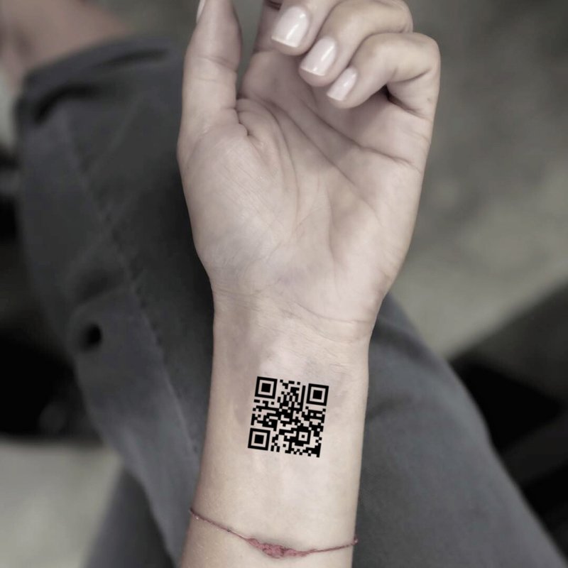 QR Code Temporary Fake Tattoo Sticker (Set of 2) - OhMyTat - สติ๊กเกอร์แทททู - กระดาษ สีดำ