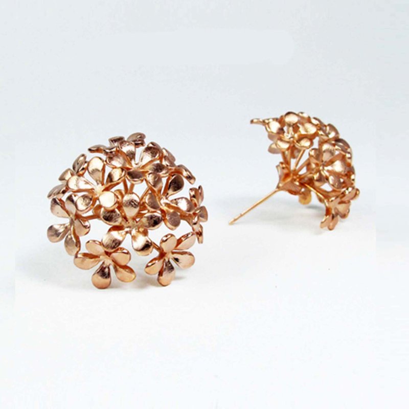 Blossom Flower 耳環、耳釘 - 耳環/耳夾 - 其他金屬 