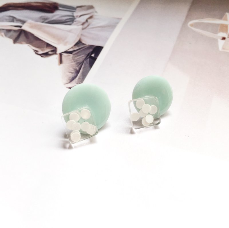La Don - Earrings - Rendering - Radial Mint Green Wave Pointers - Earrings & Clip-ons - Acrylic Green