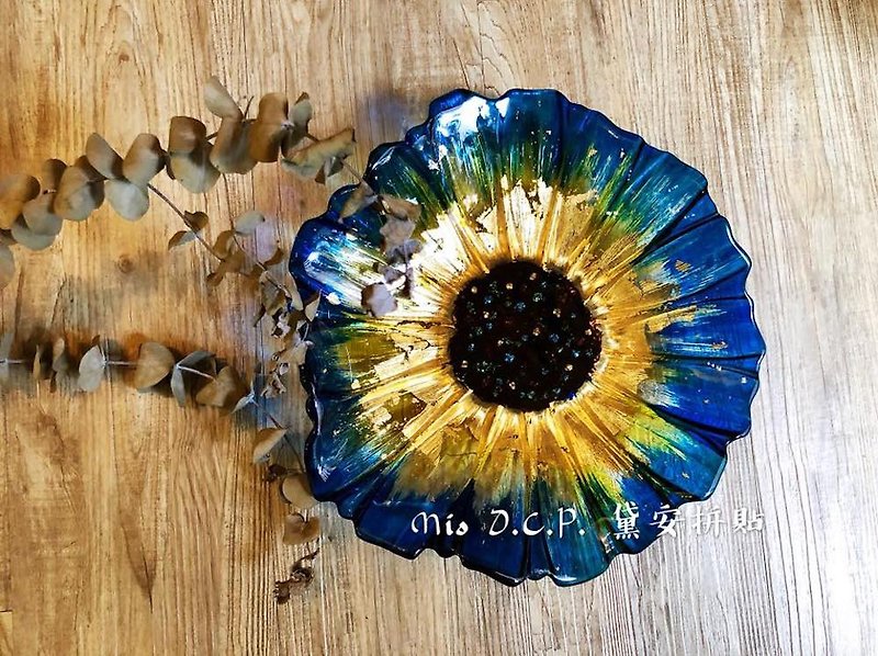 Flowers bloom, rich, glazed flower plate, colored glass New Year's Day gift, new home ceremony can be ordered - Other Furniture - Glass Transparent