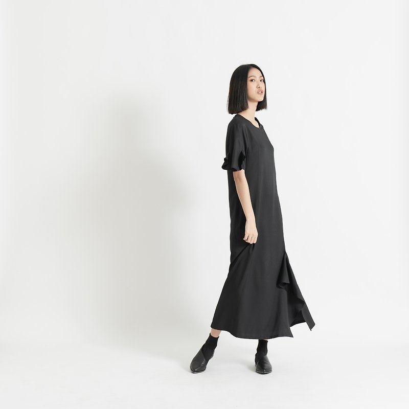 8 lie down. Slit wave dress - One Piece Dresses - Polyester Black