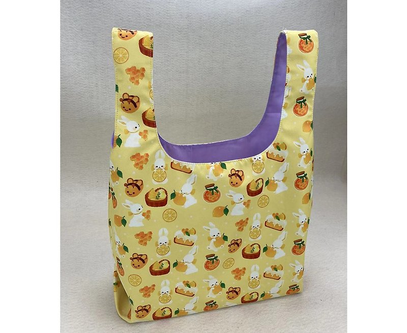Vest Bag-Bee and Rabbit - กระเป๋าถือ - เส้นใยสังเคราะห์ สีเหลือง