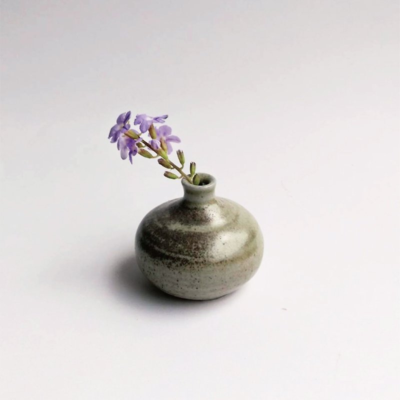 Firewood Vignette Vase - เซรามิก - ดินเผา 