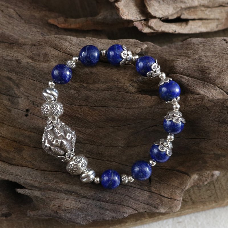 Antique Style Lapis Lazuli Stretch Bracelet with Karen Silver, Crystal Jewelry - Bracelets - Sterling Silver Blue