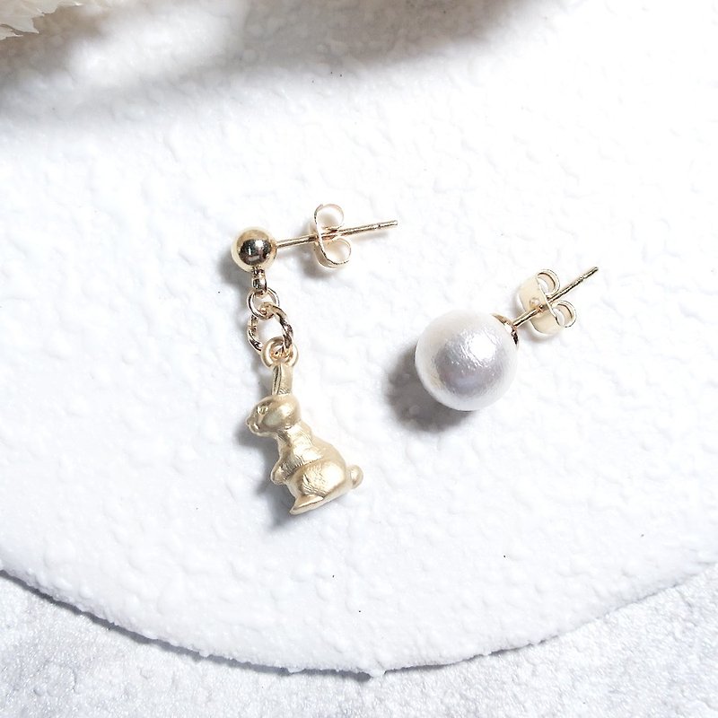 ♦ ViiArt ♦ Spring Zoo - Rabbit ♦ Limited Japanese 18K gold plated thick cotton pearl earrings customized merchandise Limited 5 - ต่างหู - โลหะ สีทอง
