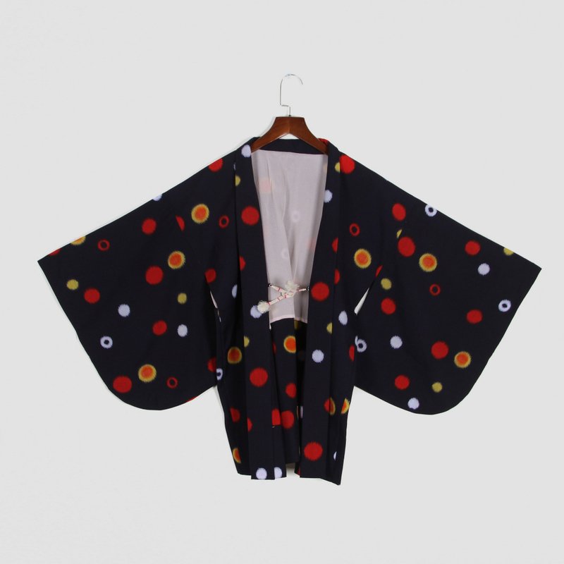 【蛋植物古着】星空螢火印花古著和服羽織 - 女大衣/外套 - 其他人造纖維 黑色