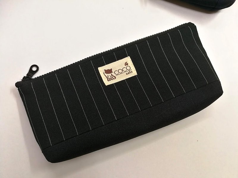 筆袋/錢包/化妝包/收納包M10-002 (獨一商品) - 筆盒/筆袋 - 其他人造纖維 黑色