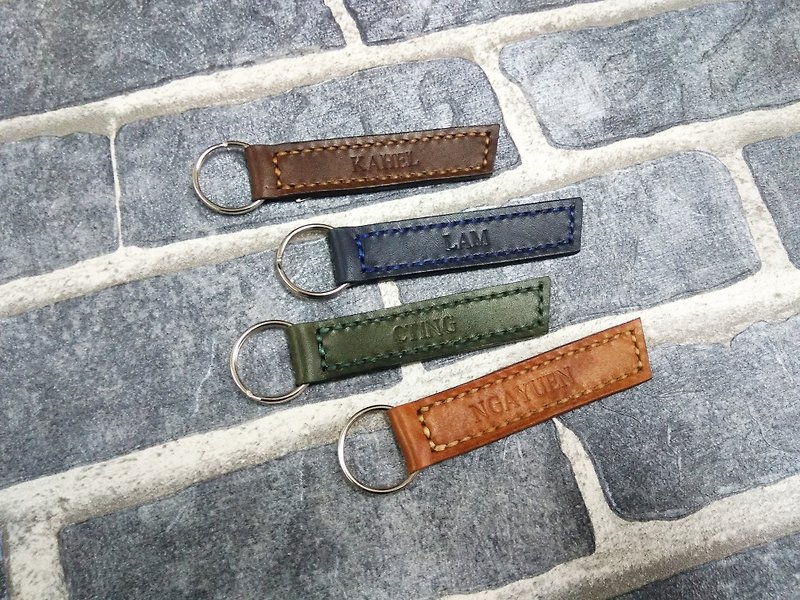 Handmade, custom leather tag key ring, custom leather color, can be engraved.