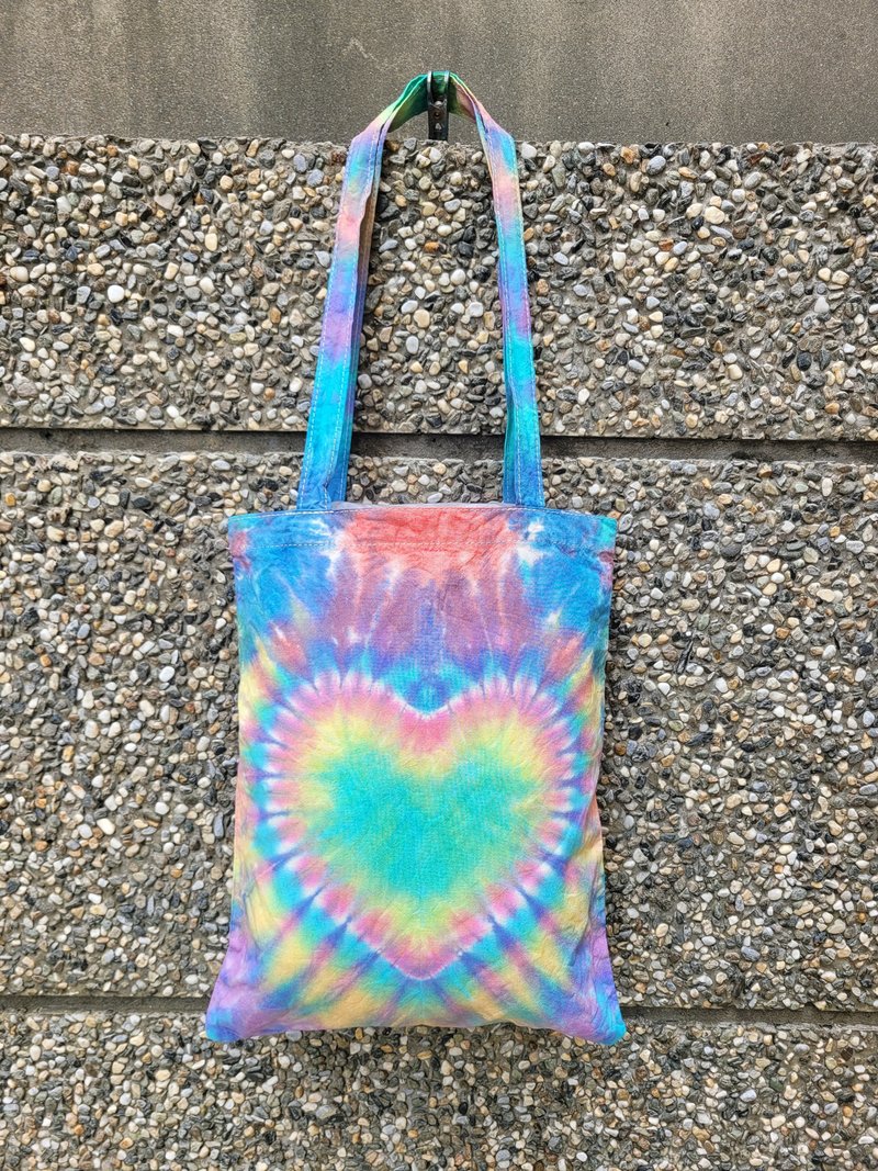 Handmade tie-dye/hand-dyed bags/handbags - กระเป๋าแมสเซนเจอร์ - ผ้าฝ้าย/ผ้าลินิน หลากหลายสี