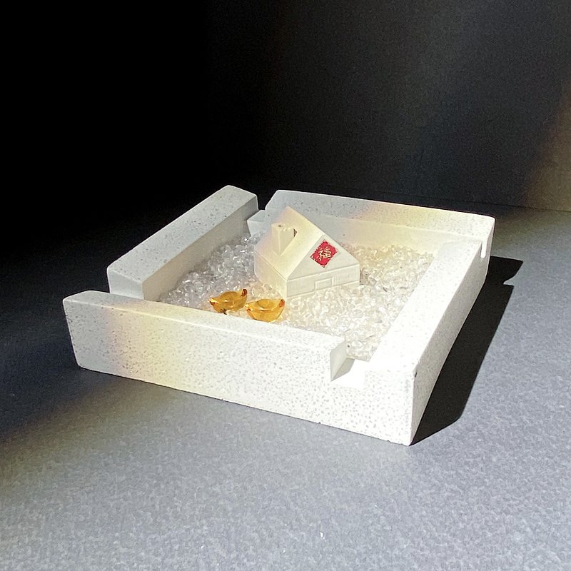 [Chinese New Year Limited] Chinese New Year Glazed Ingot House Crystal Storage Plate | Handmade Cement - Items for Display - Cement White
