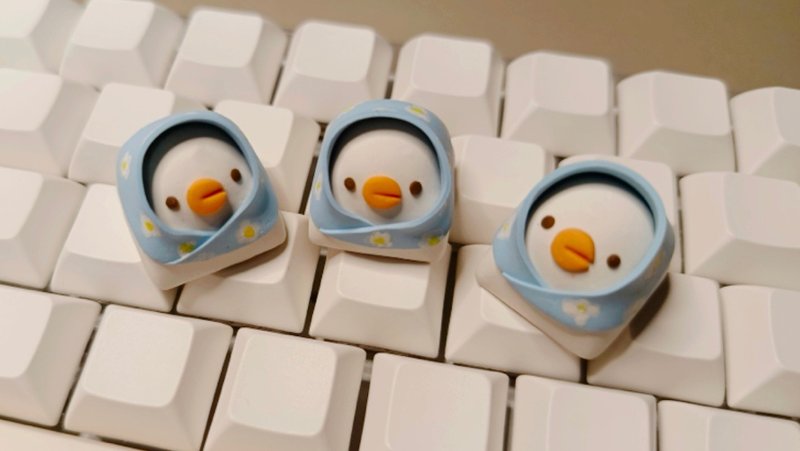 Little duck keycap - 電腦配件 - 黏土 白色