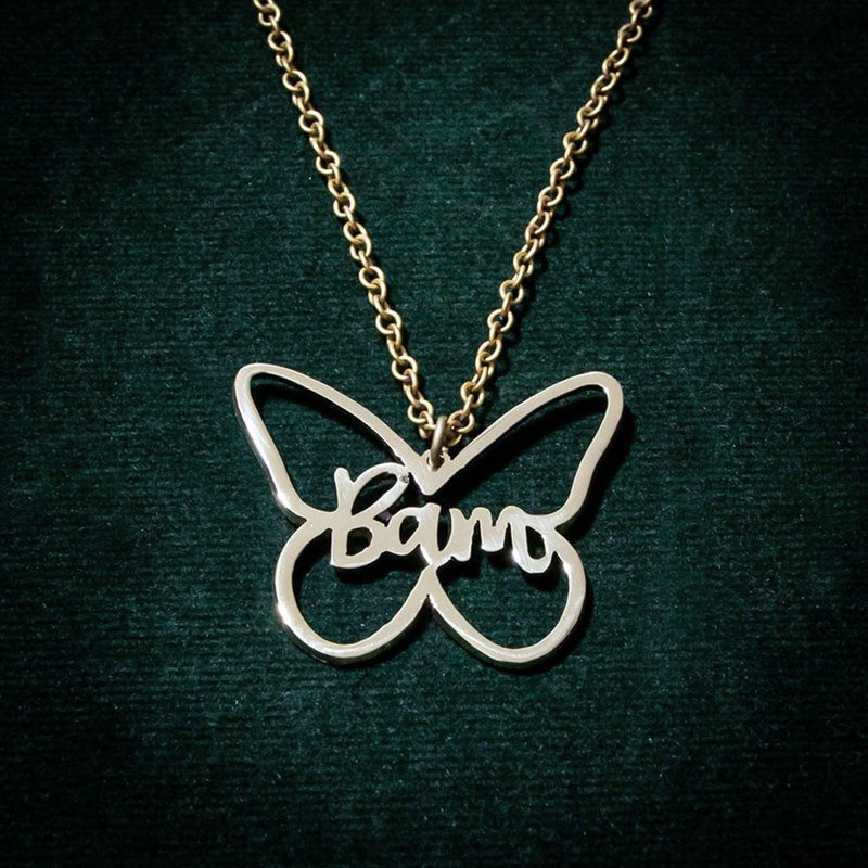 Made to order - Customize name necklace hand writhing style in butterfly shape - 項鍊 - 銅/黃銅 銀色