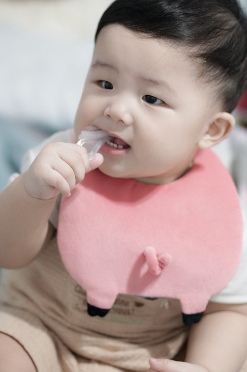 Bucute Bucute小豬屁屁口水巾/寶寶的彌月禮物/口水巾/彌月