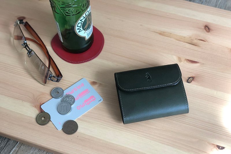 【Takumicsタクミクス】Quattro Plus Mini Wallet 3-fold - กระเป๋าสตางค์ - หนังแท้ สีเขียว