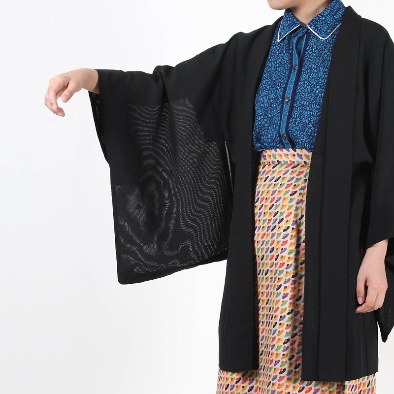[Egg Plant Vintage] Autumn Maple Summer Yarn Vintage kimono feather weave - เสื้อแจ็คเก็ต - เส้นใยสังเคราะห์ สีดำ