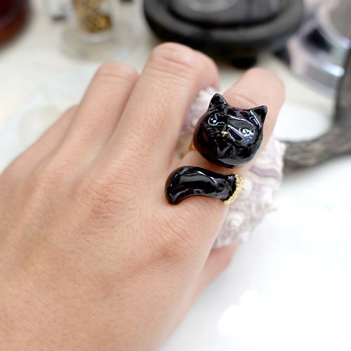 TIMBEE LO shop 聯乘合作款手繪全黑貓花貓黃銅18K鍍真金彩繪琺瑯開口戒指 寵物控