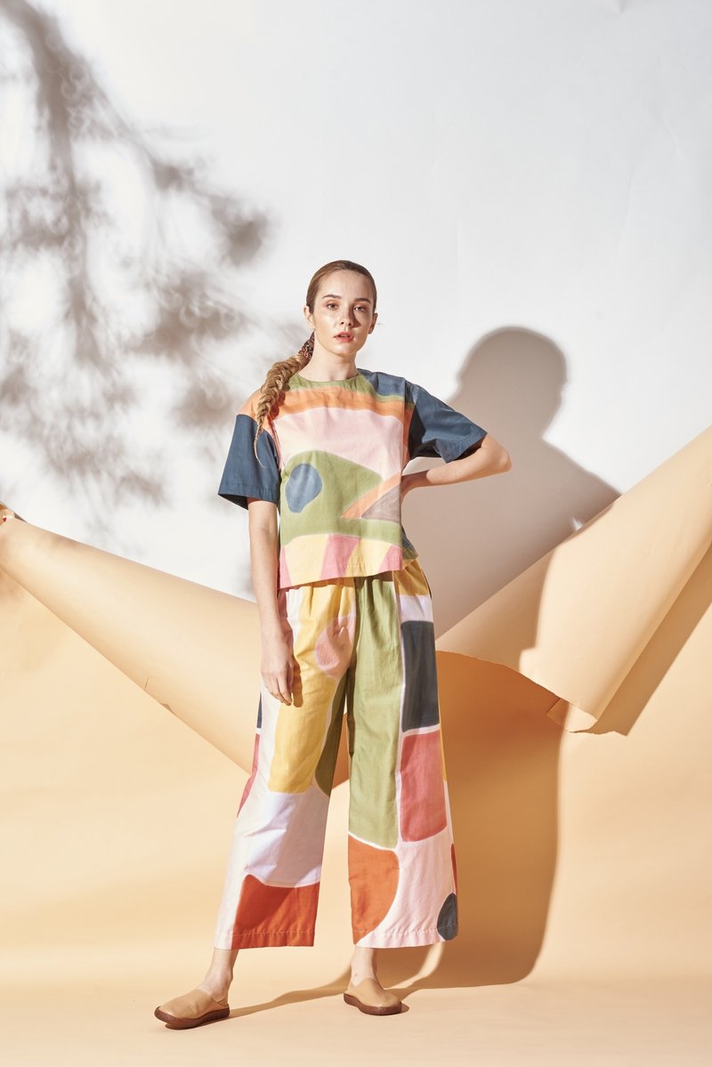 Blouse and Long Pants Cotton Rayon Hand Paint Art&Decor - 女上衣/長袖上衣 - 棉．麻 咖啡色