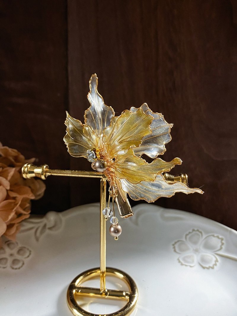 Gold Wing Crystal Hair Clip - Hair Accessories - Resin 