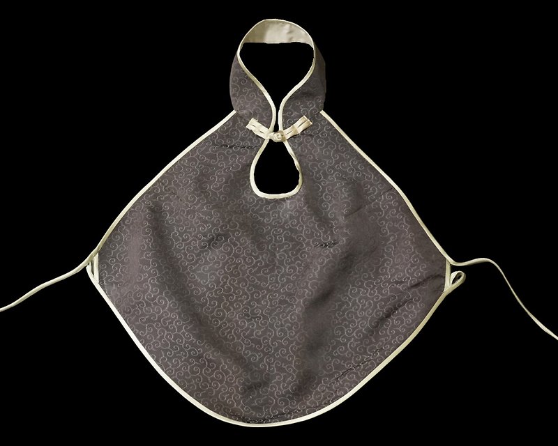 [Christmas gift box/customized gift] Yuori remade apron, socks chest | Dark Brown pattern | - Women's Tops - Silk Brown