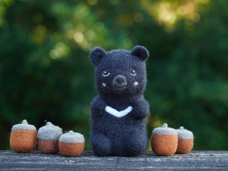 Taiwan black bear wool felt decoration - Items for Display - Wool Black