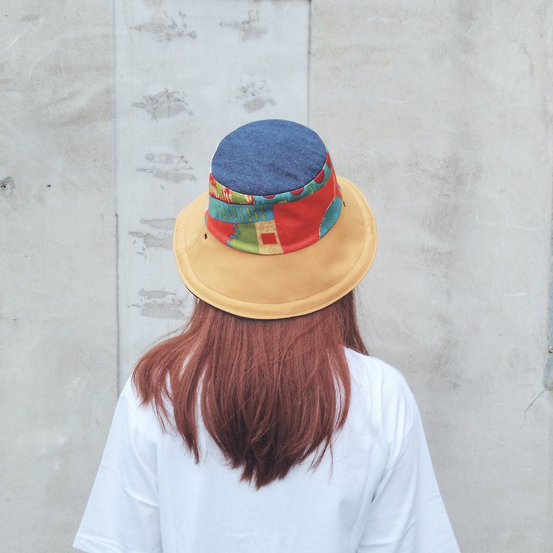 Handmade double-sided bucket hat - หมวก - ผ้าฝ้าย/ผ้าลินิน สีส้ม