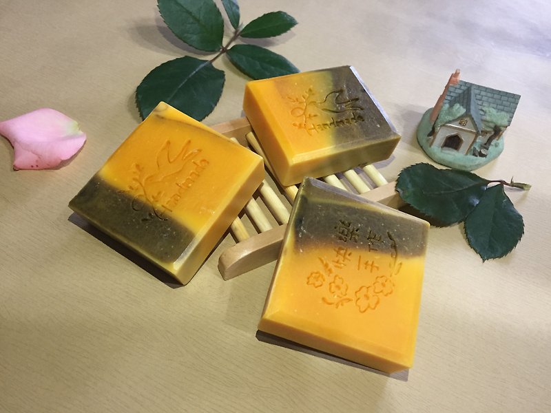 Radiance Revitalizing Soap - natural cooling system to render fresh neutral and oily skin delicate skin conditioning - Soap - Plants & Flowers Orange