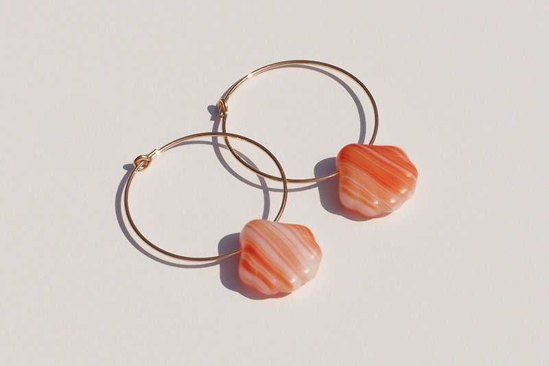 14k Gold Filled Handmade orange glass earrings - ต่างหู - กระจกลาย สีแดง