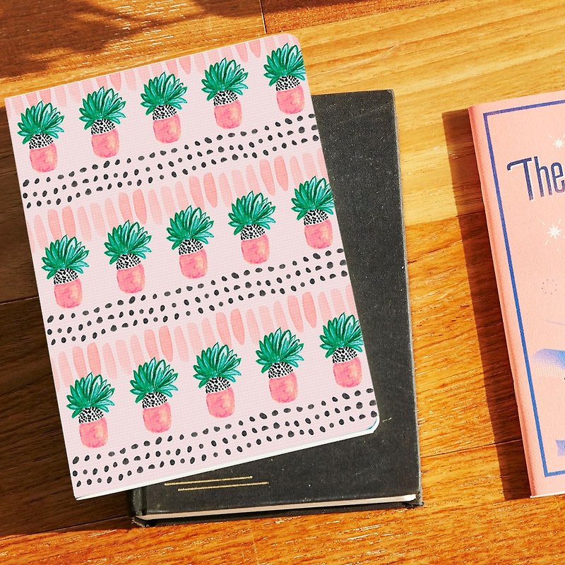 7321 Design Magic Series BBH Horizontal Line Notebook M - Pink Pineapple, 73D73501 - สมุดบันทึก/สมุดปฏิทิน - กระดาษ สึชมพู