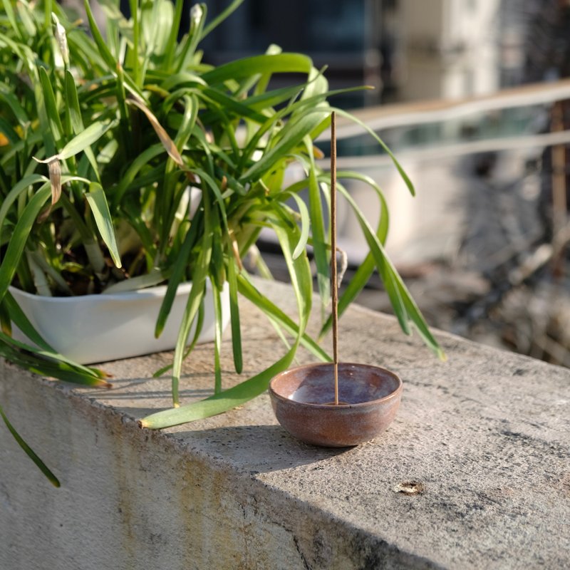 碗形聖木線香碟 - 香氛/精油/擴香 - 陶 粉紅色