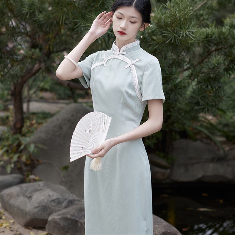 止水 淺綠色短袖改良雙襟旗袍 春夏少女日常洋裝 修身顯瘦連衣裙 - 旗袍/改良式旗袍 - 聚酯纖維 綠色