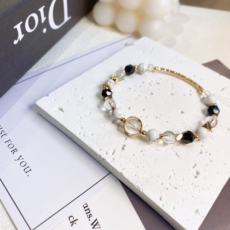 Dusted white turquoise obsidian white crystal elastic crystal bracelet bracelet - สร้อยข้อมือ - คริสตัล สีดำ