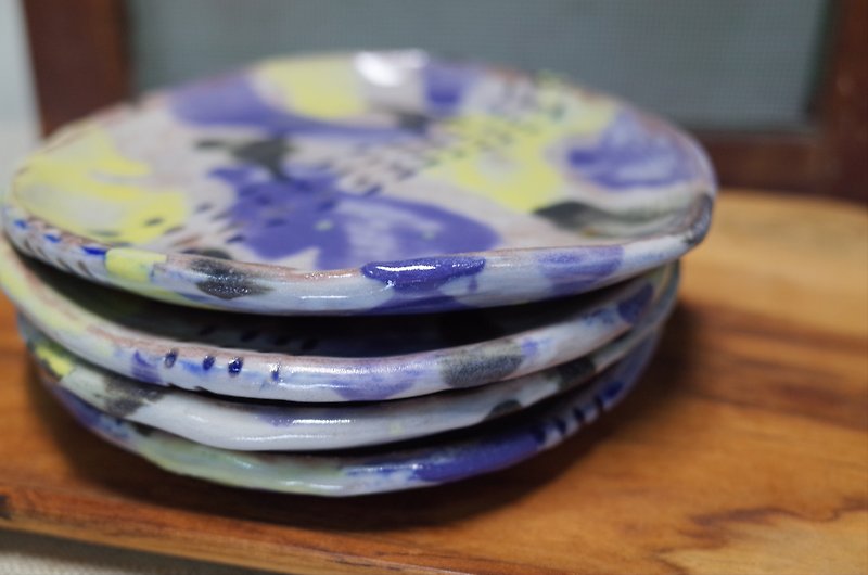 Camo (plate) - Pottery & Ceramics - Pottery Multicolor