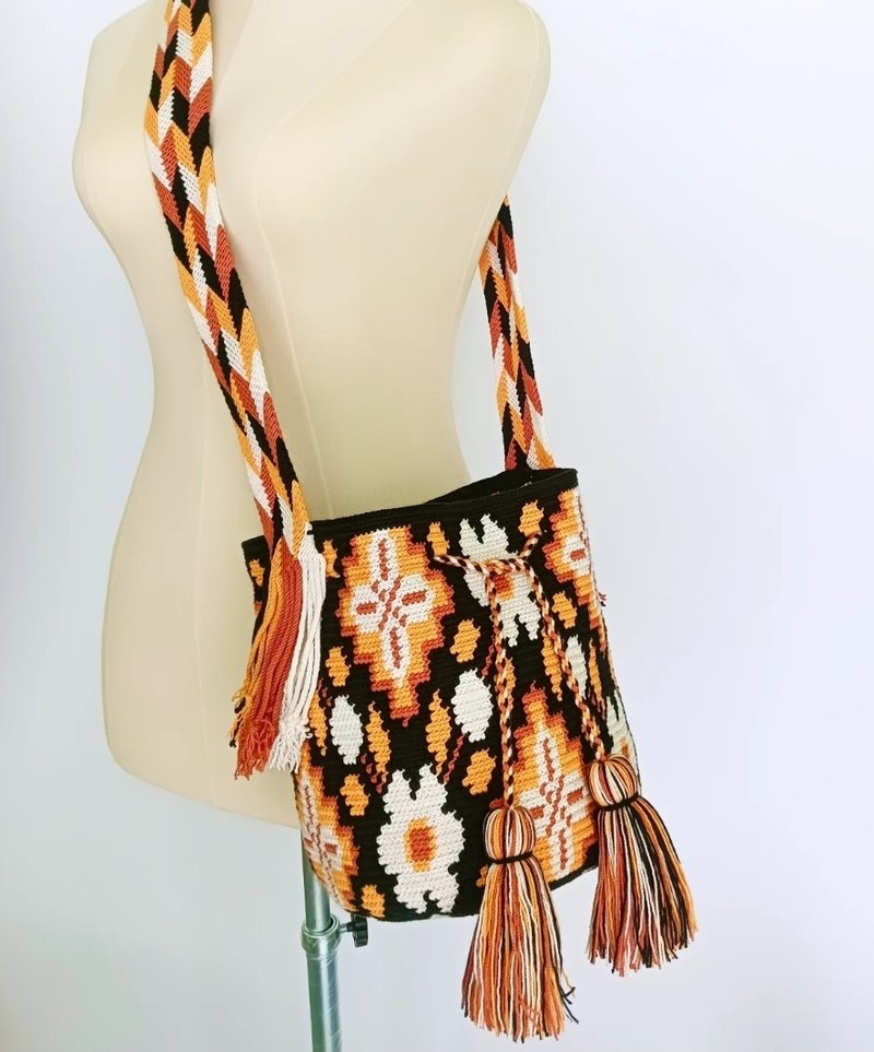 Flower mochila bag,Crossbody bag for women,Handcraft bag,Crochet bag ,Cr - 側背包/斜背包 - 棉．麻 