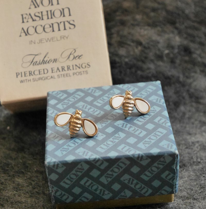 Old Good Antique Jewelry Golden Bee Needle Earrings 1979 Original Box P594 - ต่างหู - โลหะ สีทอง