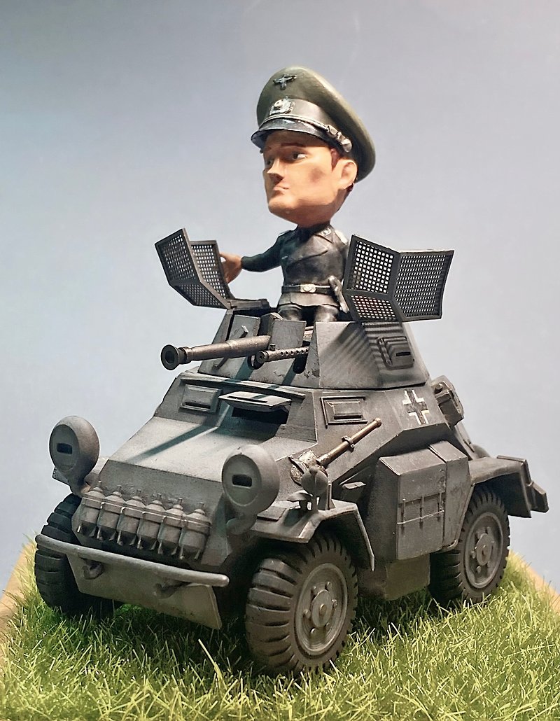 German Light Armored Vehicle Sd.kfz 222 Cute Version Resin Model Assembly Kit - Other - Resin Gray