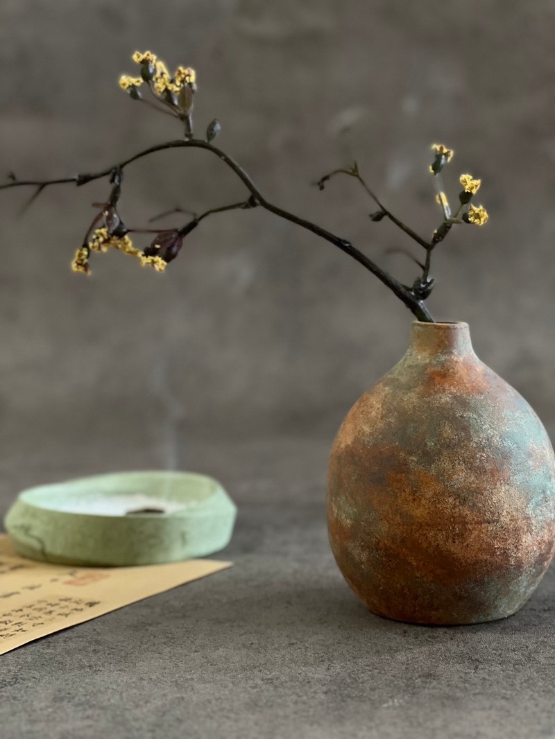 花器/桌上型擺件/古桓/陶瓷/聖誕禮物/植物 - 花瓶/花器 - 陶 