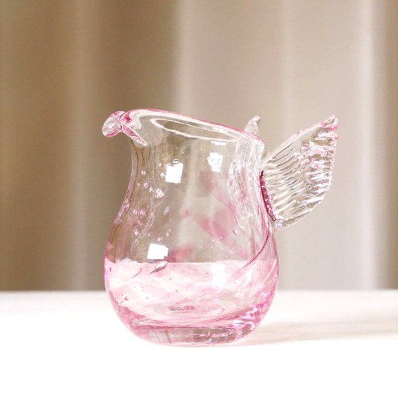 Pink pitcher (with feathers) transparent pink katakuchi: perfect for gifts - อื่นๆ - แก้ว 