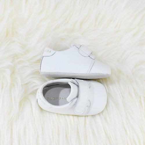 THOUZANDS 白色帥氣嬰兒小白鞋 / 手工學步鞋 / 客製烙印 / 訂製 / 禮物