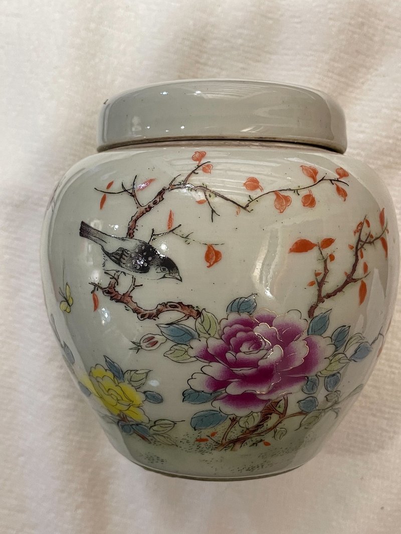 清代同治年間粉彩茶圓小瓷罐  柔婉多姿 清綺優雅 - 擺飾/家飾品 - 瓷 