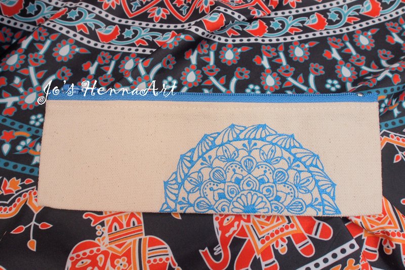 手繪帆布筆袋 - 鉛筆盒/筆袋 - 棉．麻 卡其色