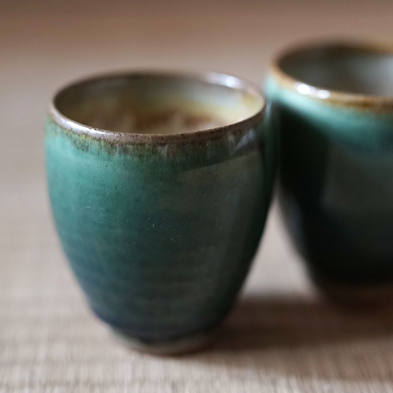 Otaru green jade Oribe water cup - Cups - Pottery 