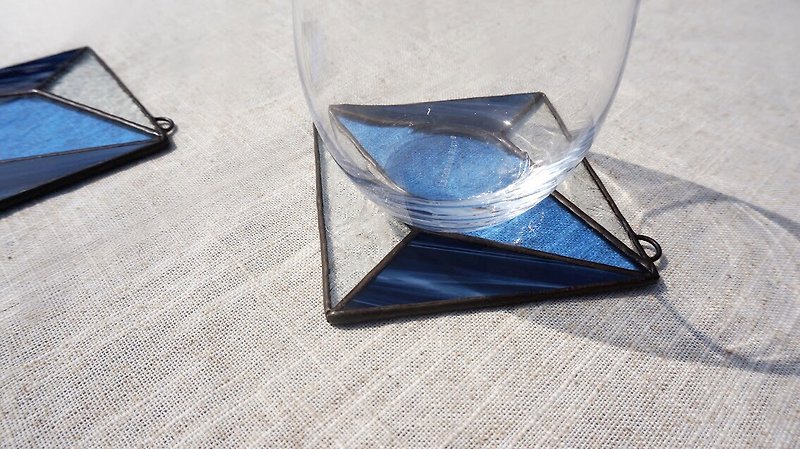 Positive and negative space-four-corner blue coaster storage mat hanging glass inlaid - Coasters - Glass Blue