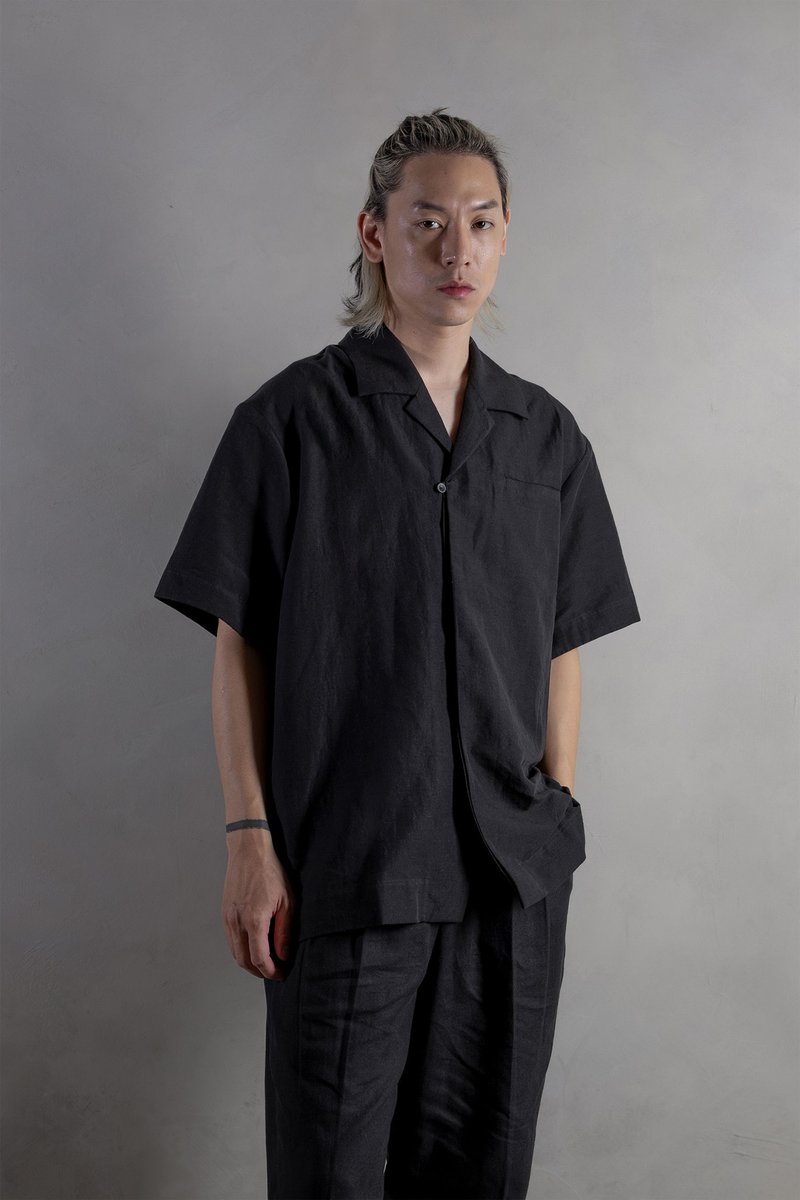 Karma / Cabin collar Short-Sleeved Shirt Black - Men's Shirts - Cotton & Hemp Black