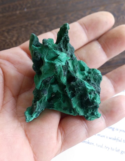 コンゴ産 ベルベットマラカイト原石 マラカイト コンゴ ベルベット石天然鉱石 - ショップ alice-gems