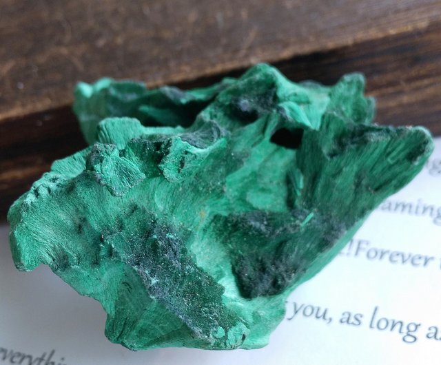 マラカイト コンゴ ベルベット石天然鉱石 - ショップ alice-gems